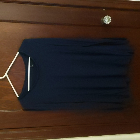 H by Halston Essential Modal Blend Soft Long Sleeve Navy Classic Size Medium - Picture 1 of 5